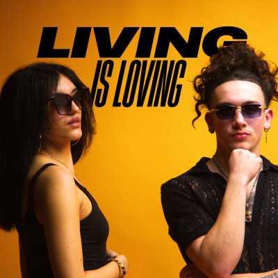 Living Is Loving (v.f.)